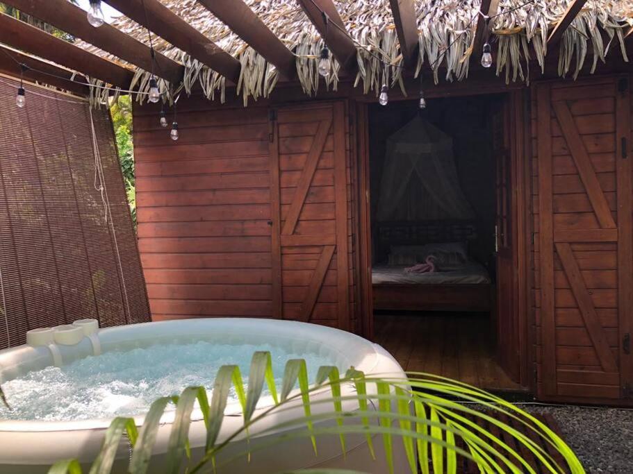 Eden Chalet, Spa Privatif Les Abymes Buitenkant foto